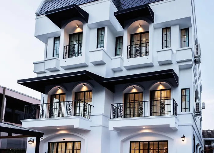 Casa Luna กรุงเทพมหานคร